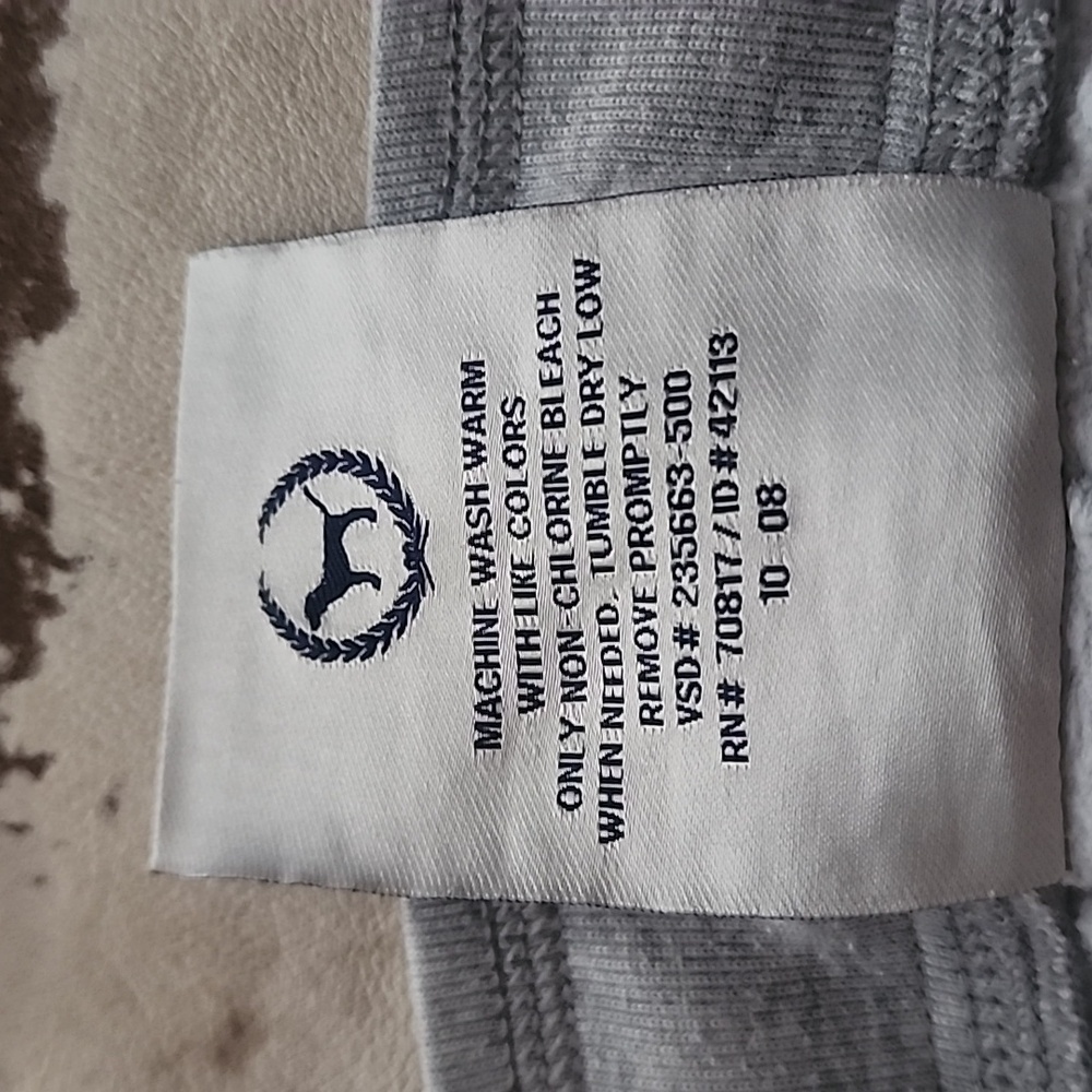 Y2K Recycle Graphic Gray and Metalic Pink VS Shorts. Size: S - Picture 10 of 10